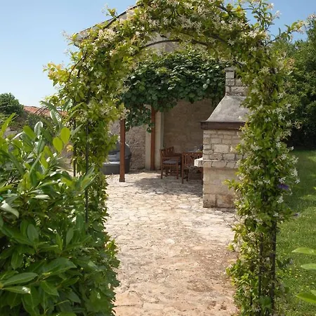 Holiday home Stanisi Vizinada